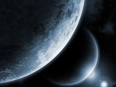 За орбитой Нептуна нашли крошечный ледяной мир с уникальной атмосферой
