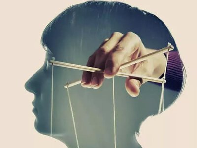 Как тебе могут промыть мозги: техники, о которых мало кто знает