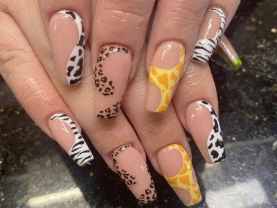 Анималистический маникюр 2026: модный дизайн ногтей с животным принтом