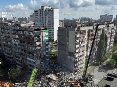 24 погибших, включая троих детей — обновлённые данные российского удара по Киеву. В Украине объявлен траур