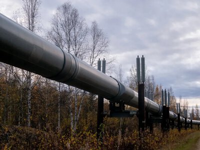 Администрация Трампа хочет ускорить выдачу разрешений на добычу нефти на Аляске – Bloomberg