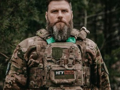 Актер-военный откровенно ответил, как смог перевестись из пехоты в штаб (Видео)