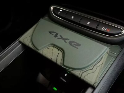 Jeep Avenger 2026: Как электромобиль приобрел Premium-ДНК
