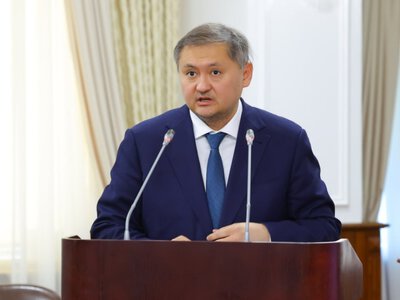  Саясат Нурбек посоветовал молодежи читать Есенберлина и Киссинджера 