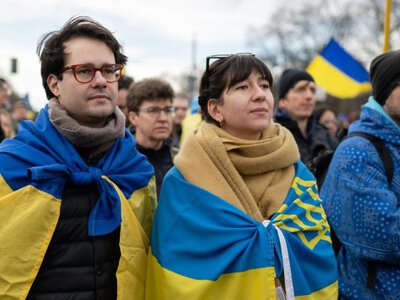Украинцам в Чехии решили урезать часть льгот: что изменится?