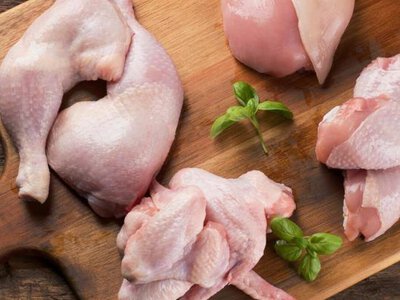 Які частини курки є небезпечними для здоров’я