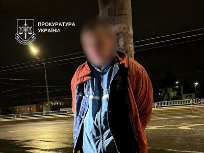Киевлянин пытался изнасиловать женщину, которая вечером вышла за водой 