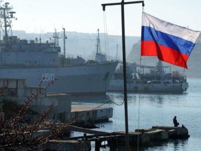 В Крыму прогремели мощные взрывы: вероятно, атакованы объекты Черноморского флота РФ