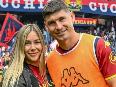 Полный релакс! Жена Малиновского показала, как Руслан отдыхает в отпуске