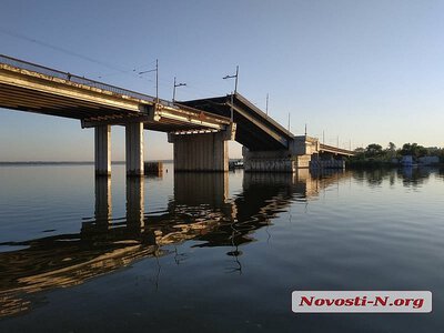 В Николаеве суд обязал выплатить водителю почти полмиллиона из-за повреждения авто на Ингульском мосту