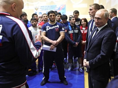 «Спорт вне политики»? Как Россия возвращается на международные арены