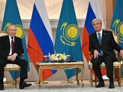  Казахстан и Россия подписали пакет соглашений по АЭС, транспорту и образованию 