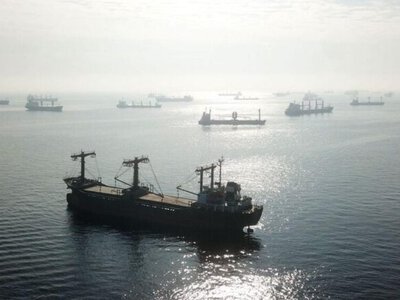 У Чорному морі дрони атакували три танкери з російською нафтою: екіпажі не постраждали