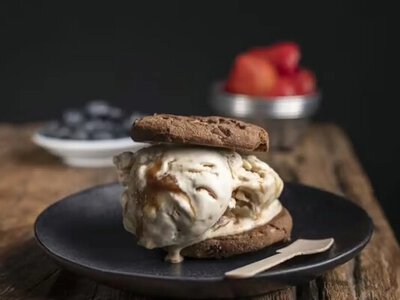 Это мороженое на вкус как настоящий чизкейк: простой рецепт для приготовления дома