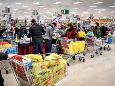 Принцип ноль отходов в Украине: раздача бесплатных продуктов может закончиться судами, — юрист