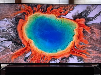 Какой телевизор Sony лучше купить: эксперт сравнил Bravia 9 II и Bravia 9 (фото)