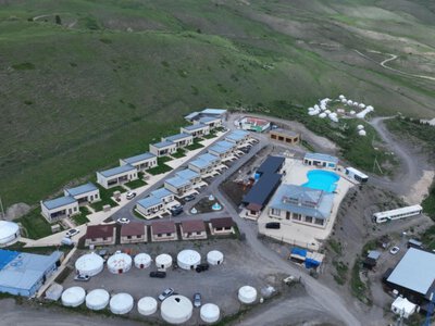  Глава МЧС ознакомился с условиями отдыха сотрудников в курортной зоне Кольсай 
