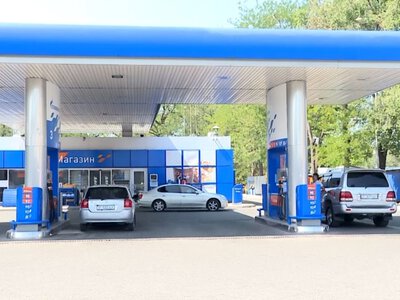 Мэрия Бишкека планирует перенести заправки за городскую черту. Что думают автовладельцы?