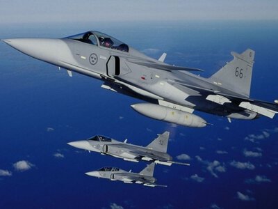 Gripen — убийца КАБов: в чем главные преимущества истребителей, которые Швеция передает Украине