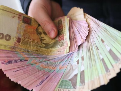Новые выплаты для пенсионеров до 5300 гривен: что известно