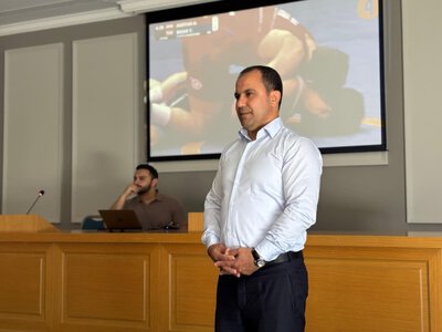 “18 yaşdan yuxarı hər bir Azərbaycan vətəndaşı hakim ola bilər”