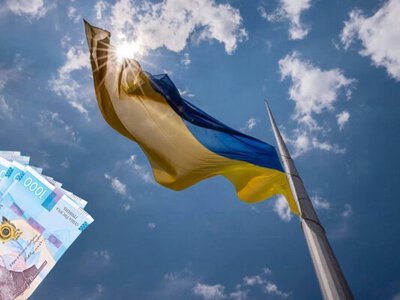 Выплаты ко Дню Независимости: кто получит от 450 до 3100 гривен в августе 2026 года
