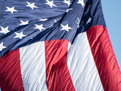  США ударили по судну наркоторговцев в Тихом океане 