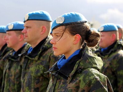 Эстония рассматривает возможность введения обязательной военной службы для женщин в связи с демографическим кризисом
