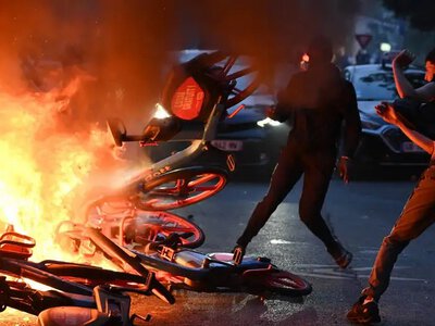 Победа ПСЖ закончилась погромами, поджогами и сотнями задержанных в Париже (видео)