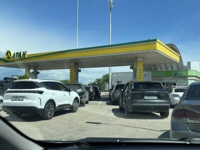 В Крыму российские власти ввели новые ограничения на продажу бензина