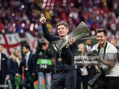«Милан» ведет переговоры с двумя тренерами - ПРО ФУТБОЛ