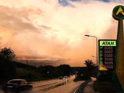 Перестали продавать даже по талонам: в оккупированном Крыму начались проблемы с бензином