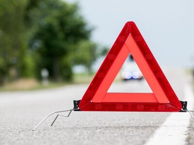  На Николаевщине автомобиль упал с моста в воду, среди пострадавших есть дети 