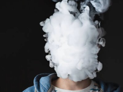 Курение среди подростков: как буллинг и насилие влияют на никотиновую зависимость