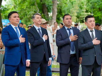 В ШЫМКЕНТЕ СОСТОЯЛОСЬ МАСШТАБНОЕ ПРАЗДНИЧНОЕ МЕРОПРИЯТИЕ «БАҚЫТТЫ БАЛАЛЫҚ ҮШІН»