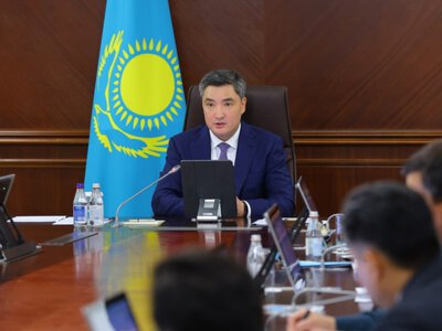  Бектенов раскритиковал руководство Казцинка после гибели работников на предприятии 