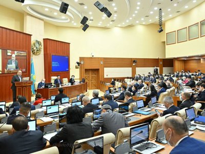  Мажилис одобрил закон об амнистии во втором чтении и направил его в Сенат 