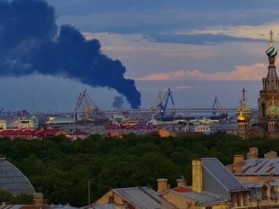 Зеленский: Силы обороны нанесли удар по нефтяному терминалу и военным объектам под Санкт-Петербургом
