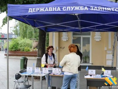 Цифры на бумаге и в кошельке: почему реальная средняя зарплата в Украине не дотягивает до 20 тысяч