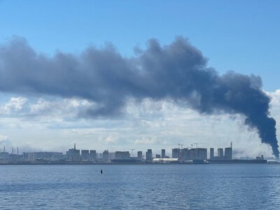 Спутниковые снимки подтвердили поражение российского корвета «Бойкий» и уничтожение резервуара на нефтяном терминале