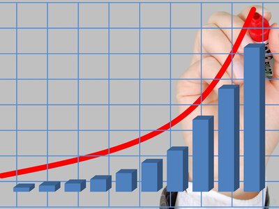 Инфляция в ЕС подскочила до 3,2% — как это ударит по ценам и валюте в Украине