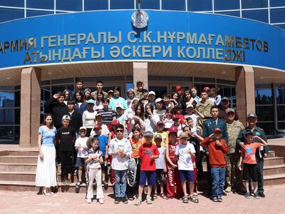 В Астане воспитанники центра поддержки детей побывали в военном колледже