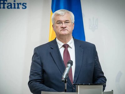 Украина поприветствовала решение по первому кластеру переговоров о вступлении в ЕС и отметила роль Венгрии