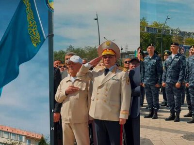 Полицейские провели акцию по единовременному исполнению Государственного гимна в Павлодарской области