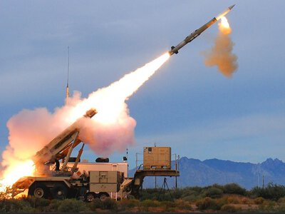 Киев просит ракеты Patriot сегодня в обмен на антибаллистику завтра: что говорит Берлин, — Bloomberg