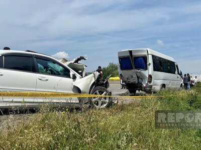  Микроавтобус со школьниками попал в ДТП в Грузии 