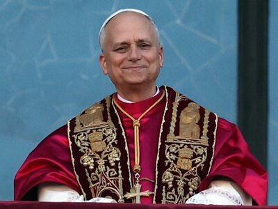 Папа Puмский Лев XIV выбрал между Реалом и Барселоной