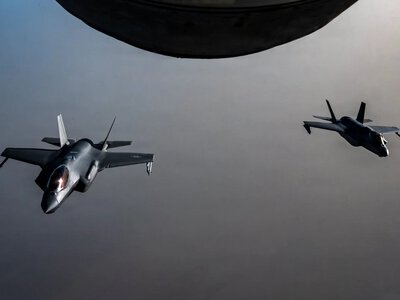 США сбили два ударных иранских дрона, которые «угрожали морскому сообщению» в Ормузском проливе