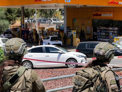  В Израиле произошло вооруженное нападение со стрельбой, есть жертва и раненые 
