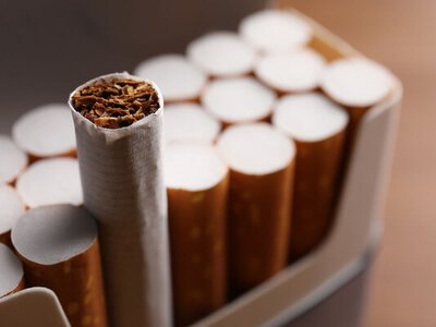 Не платят ни налогов, ни зарплат: какие схемы процветают на рынке сигарет в Украине